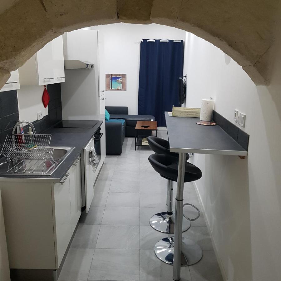 Appart 40M2 Independant, Confortable Avec Terasse Lunel  Eksteriør billede