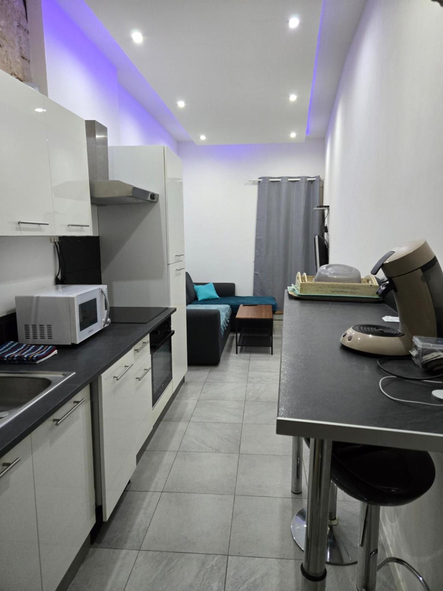 Appart 40M2 Independant, Confortable Avec Terasse Lunel  Eksteriør billede
